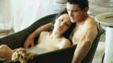 Photo 2 du film : Peche originel