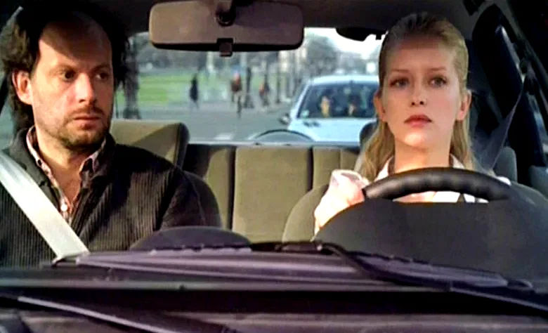 Photo 2 du film : Le 4ème morceau de la femme coupée en 3