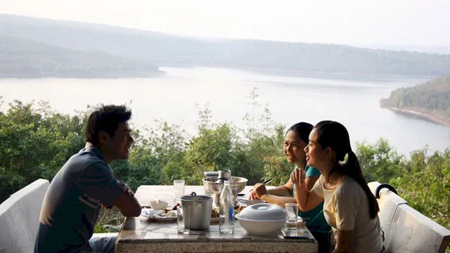 Photo 5 du film : Syndromes and a century