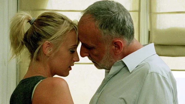 Photo du film : La fille coupée en deux