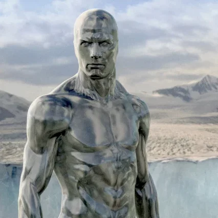 Miniature photo du film : Les 4 fantastiques et le surfer d'argent