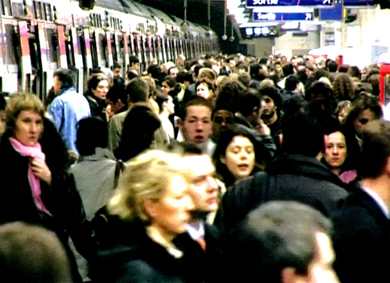 Photo 5 du film : J'ai (très) mal au travail