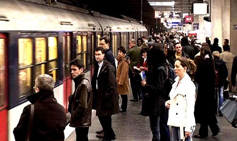 Photo 7 du film : J'ai (très) mal au travail
