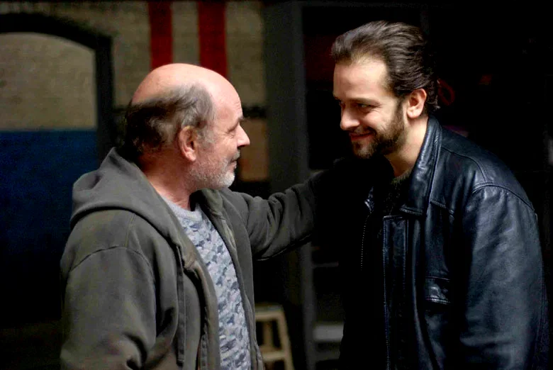 Photo 2 du film : Les yeux bandés