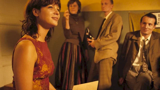Photo du film : Le perroquet rouge