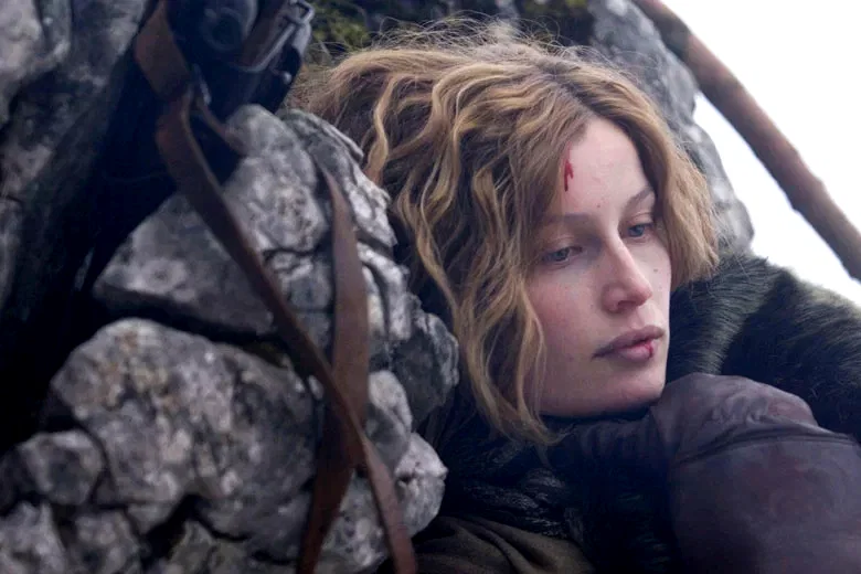 Photo du film : La jeune fille et les loups