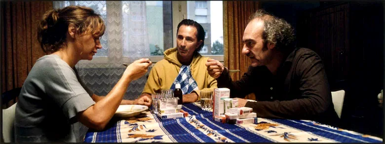 Photo 9 du film : Ca se soigne ?