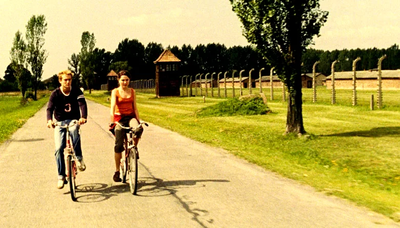 Photo 9 du film : Et puis les touristes