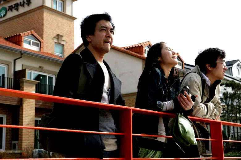 Photo 3 du film : Woman on the beach