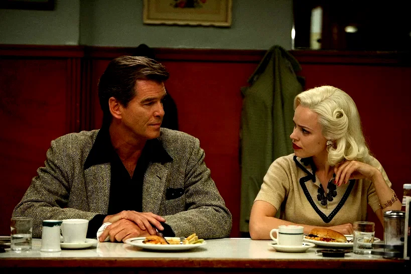 Photo 2 du film : Married life 