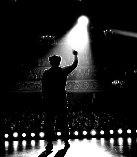 Photo 15 du film : Coluche, l'histoire d'un mec 