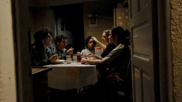 Photo 3 du film : Une famille brésilienne