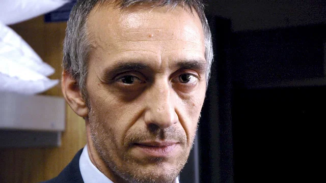 Photo 8 du film : La vraie vie est ailleurs