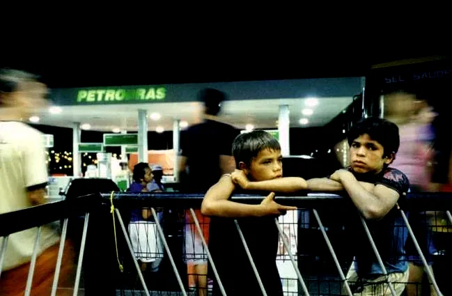 Photo 4 du film : Puisque nous sommes nés