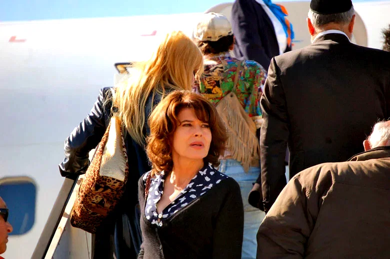 Photo 9 du film : Hello goodbye