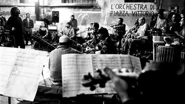 Photo 4 du film : L'Orchestra 