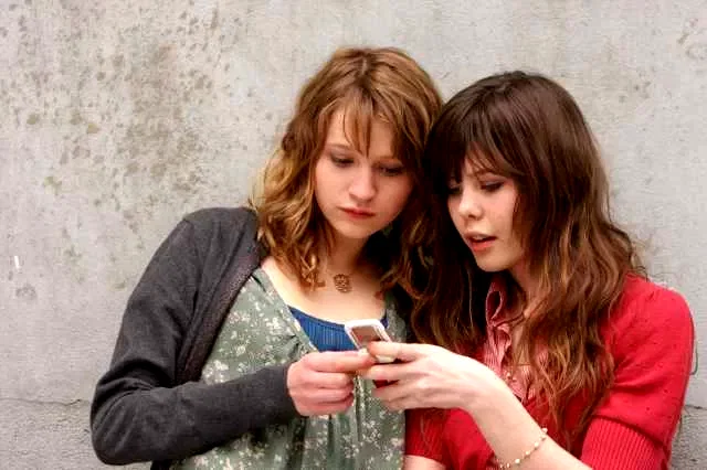 Photo 12 du film : LOL (laughing out loud) ®