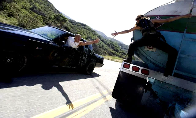 Photo 3 du film : Fast & Furious 4
