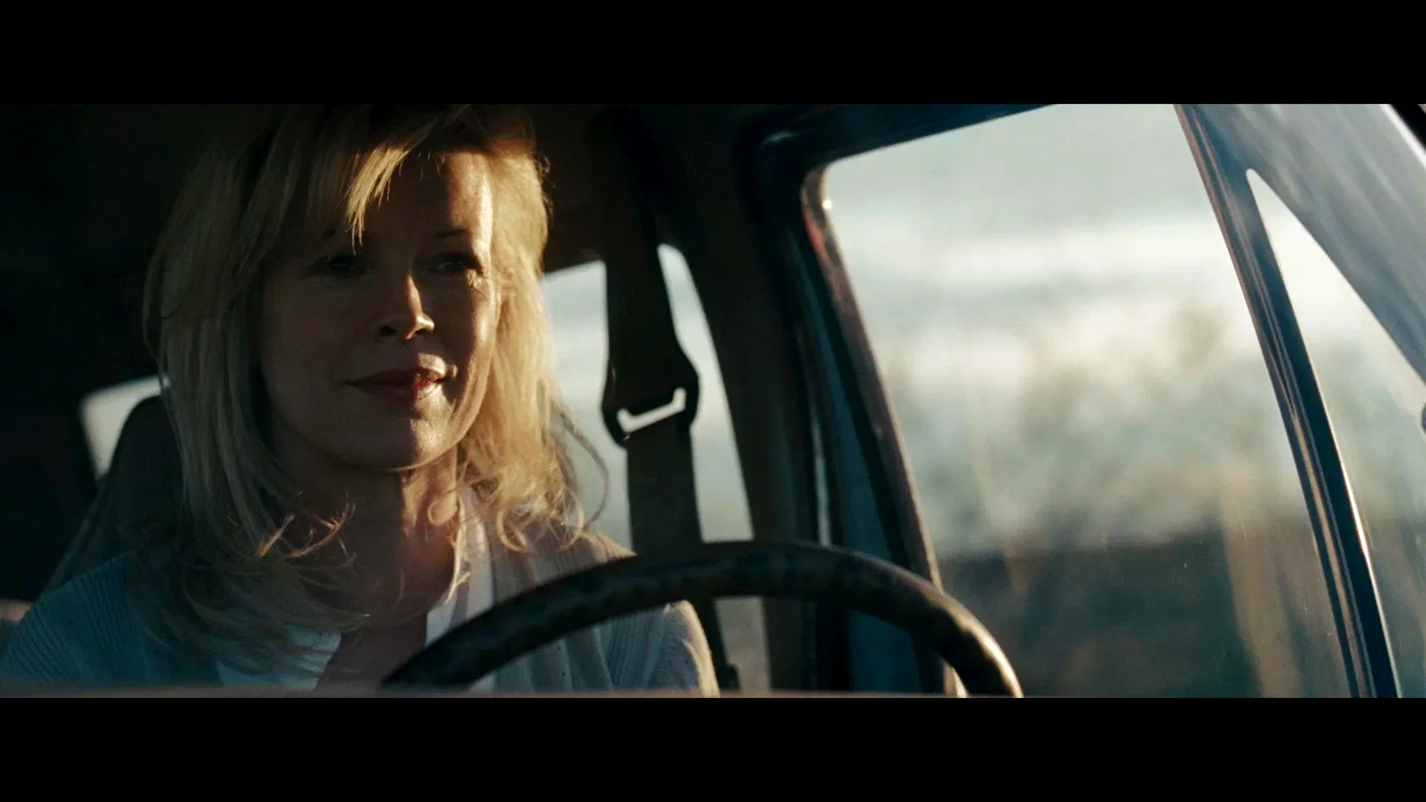 Photo 4 du film : Loin de la terre brûlée