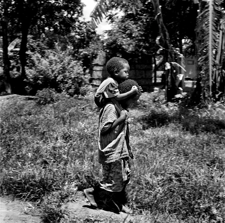 Photo 7 du film : I Am Because We Are
