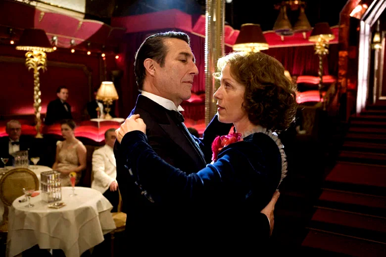 Photo 4 du film : Miss Pettigrew 