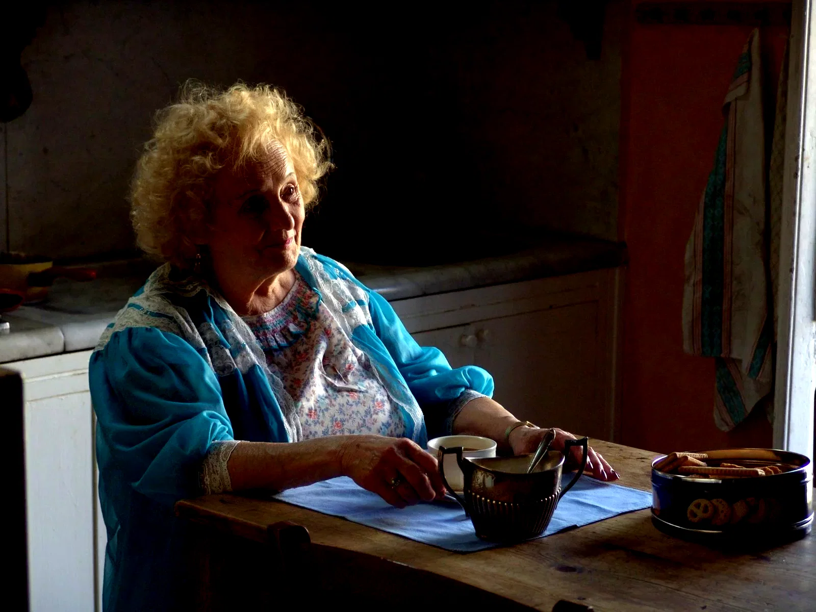 Photo 6 du film : Le déjeuner du 15 août 