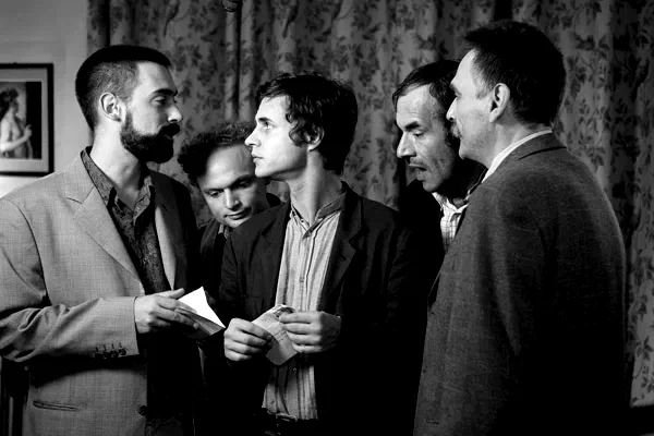 Photo 3 du film : L'idiot