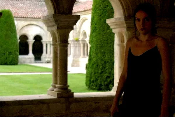 Photo 3 du film : Sois Sage