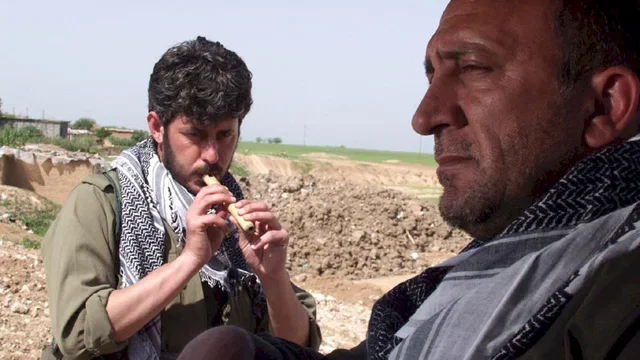 Photo 4 du film : A travers la poussière 