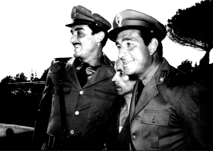 Photo 3 du film : Les monstres