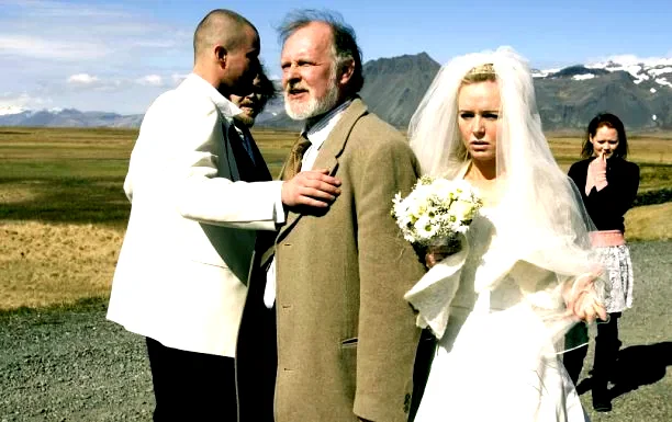 Photo 4 du film : Mariage à l'islandaise