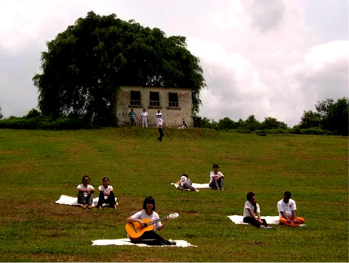 Photo 3 du film : Here