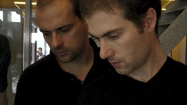 Photo 14 du film : Où est la main de l'homme sans tête ?
