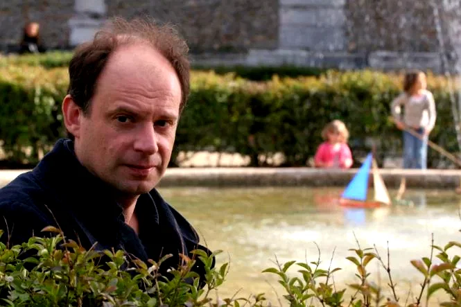 Photo du film : Bancs publics (Versailles rive droite)