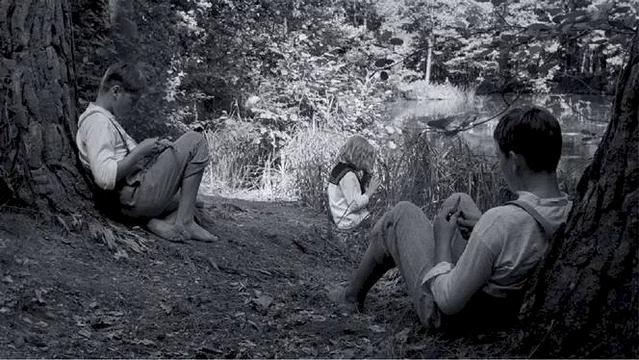 Photo du film : Le Ruban blanc 
