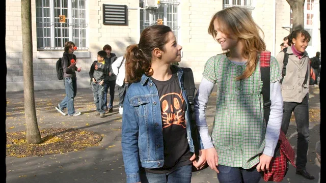 Affiche du film : Une semaine sur deux (et la moitié des vacances scolaires)