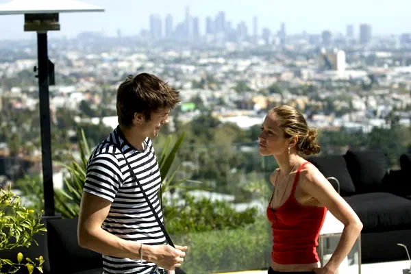 Photo 14 du film : Toy Boy