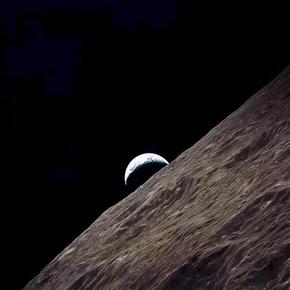 Photo du film : In the shadow of the moon