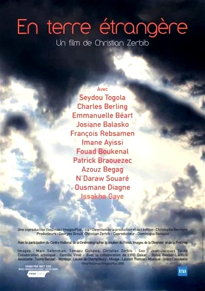 Affiche du film : En terre étrangère 