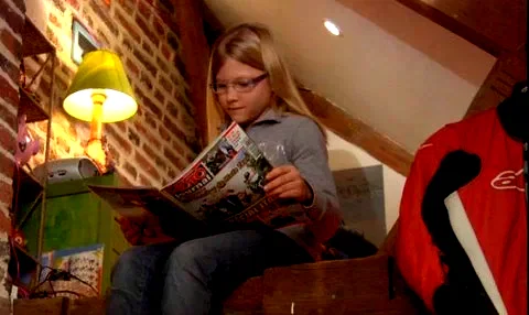 Photo 7 du film : Portrait de groupe avec enfants et motocyclettes