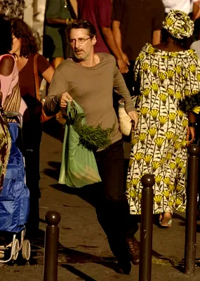 Photo 11 du film : La Folle Histoire d'Amour de Simon Eskenazy