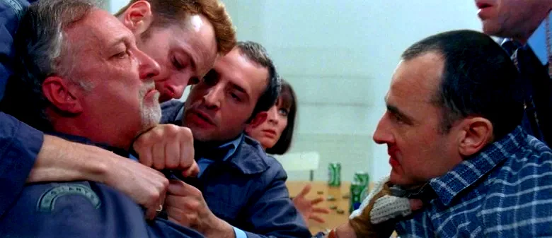 Photo 11 du film : Le convoyeur