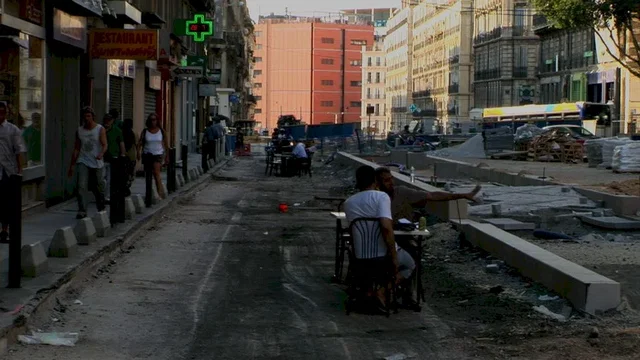 Photo 5 du film : La République Marseille