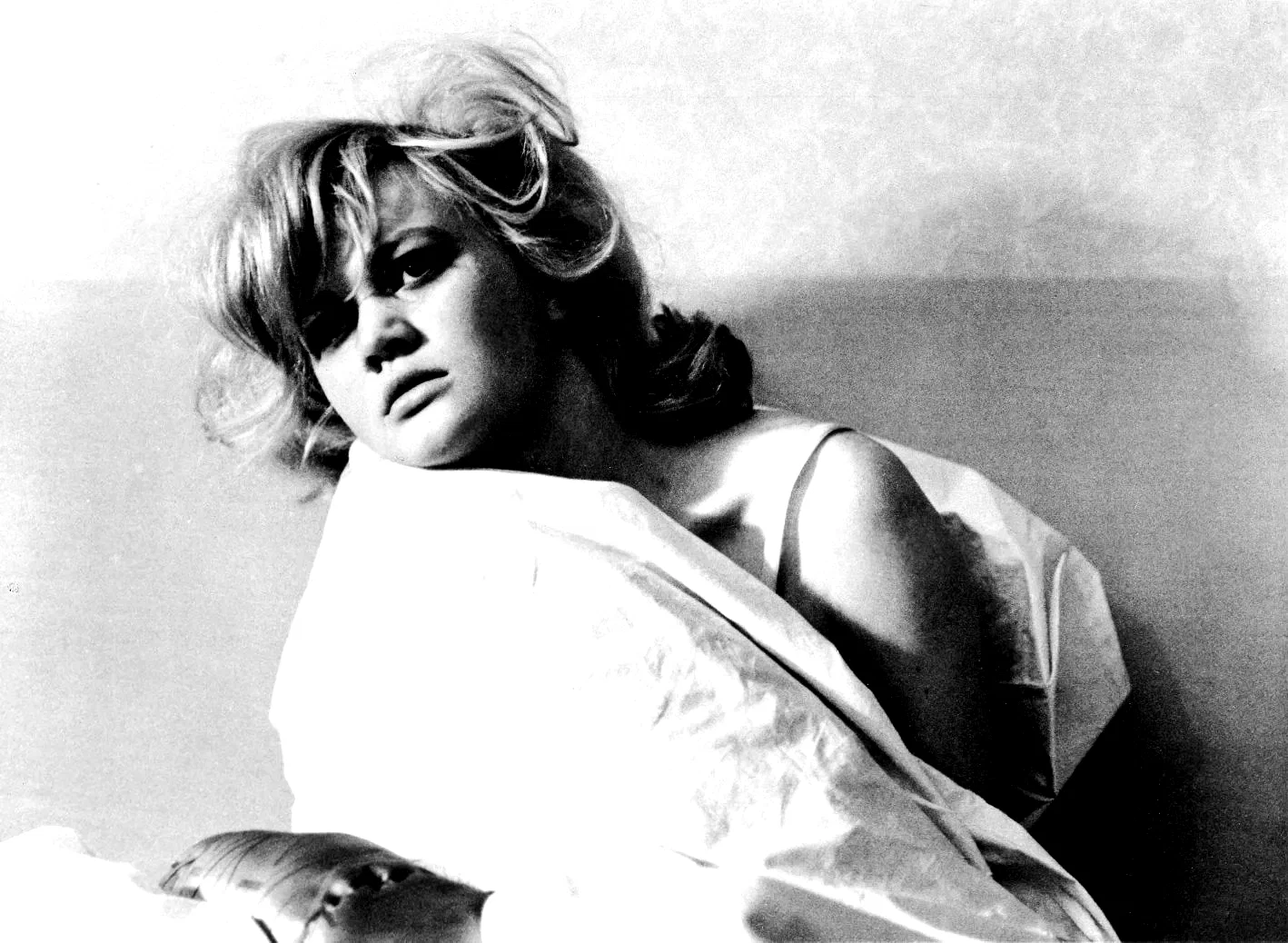Photo 4 du film : Les Amours d'une blonde