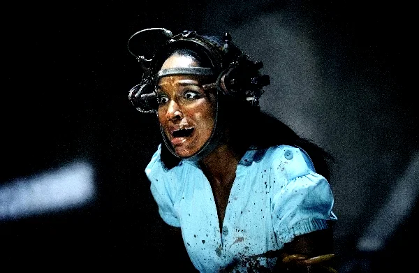 Photo 8 du film : Saw 6