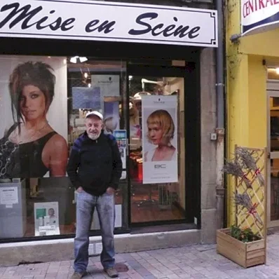 Miniature photo du film : La Terre de la folie