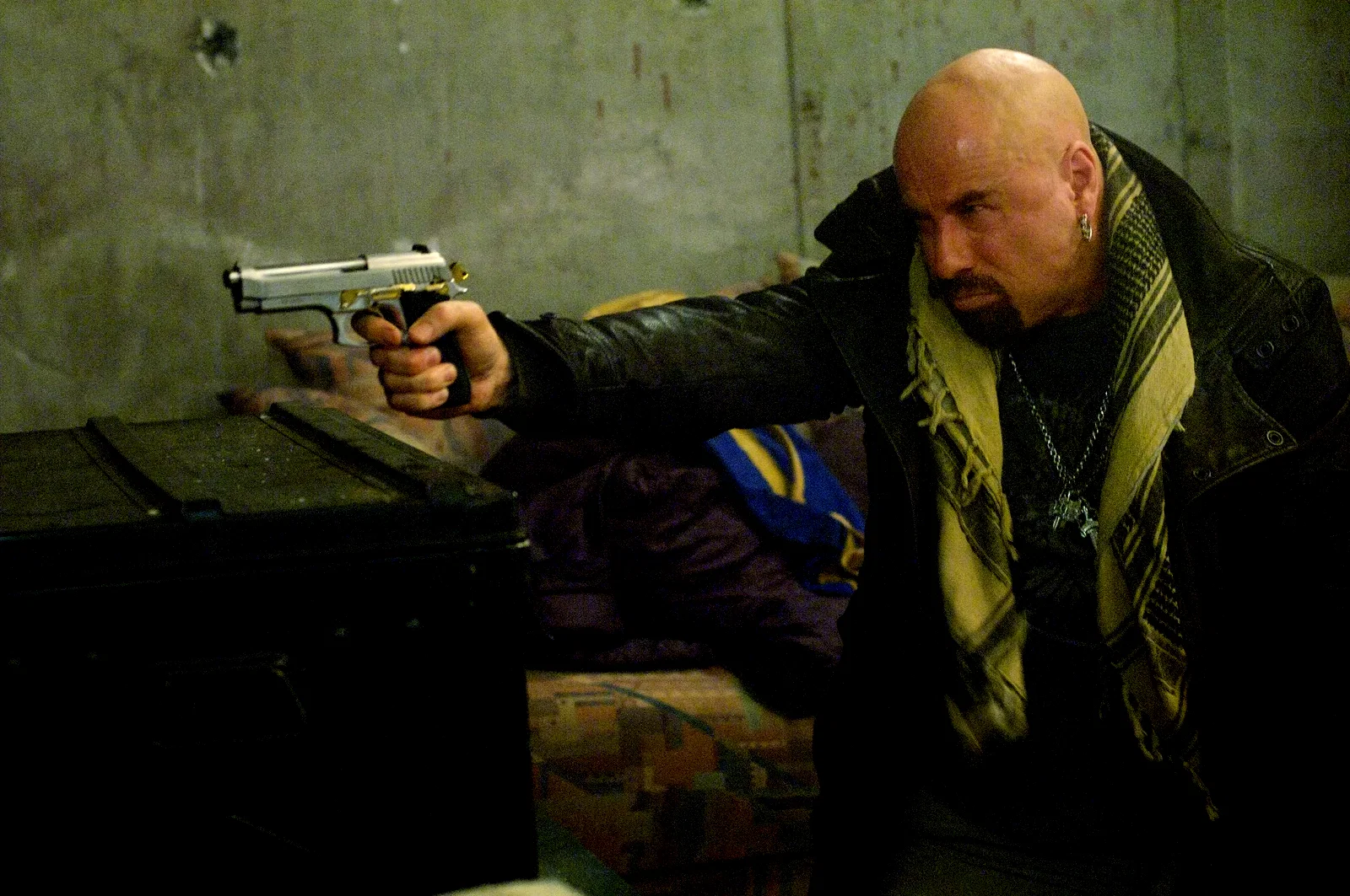 Photo 2 du film : From Paris with love