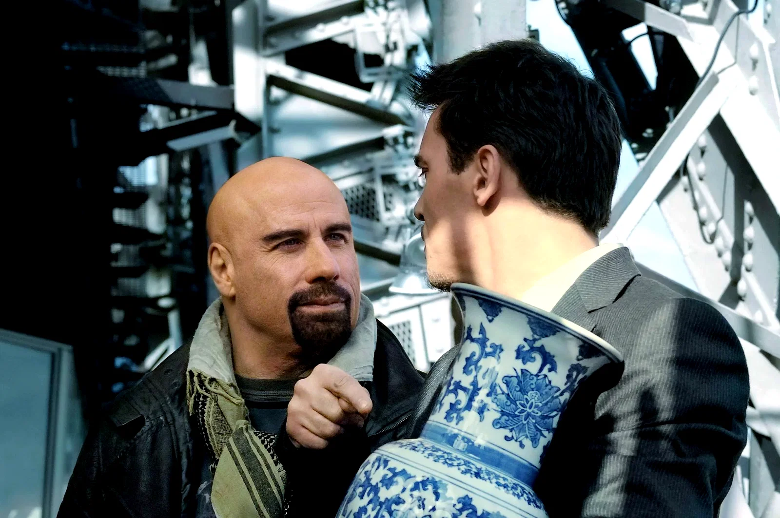 Photo 29 du film : From Paris with love