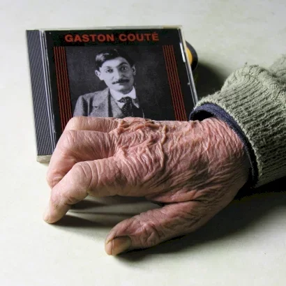 Miniature photo du film : Bernard, ni Dieu ni chaussettes
