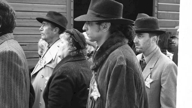 Photo 4 du film : Les convois de la honte